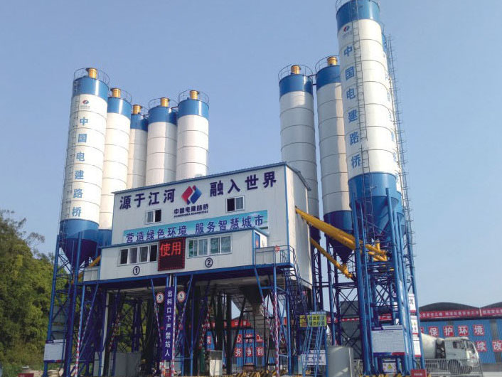 中国电建广州施工现场2HZS180站